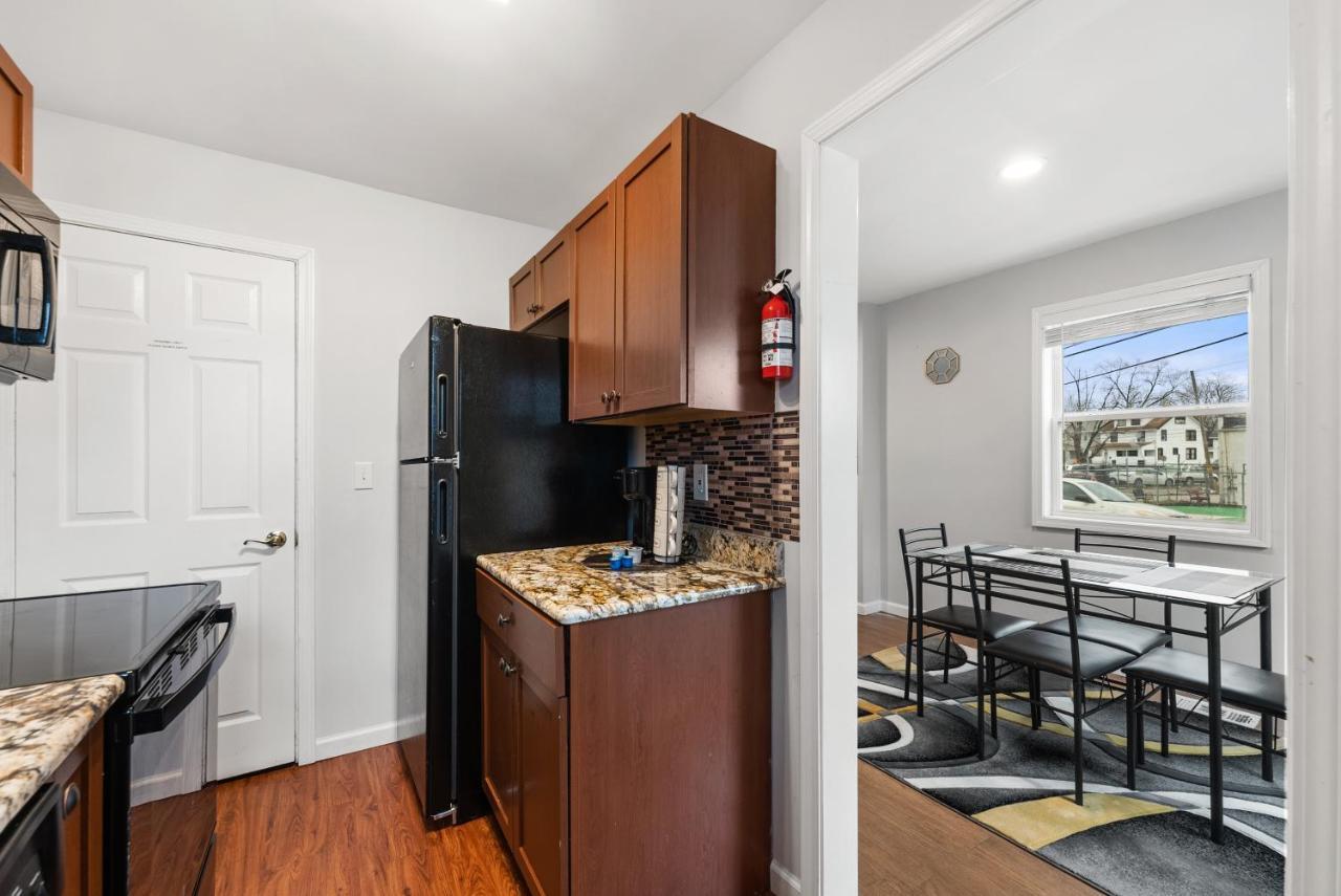 Polished 2-bedroom Close To Osu Campus * Columbus